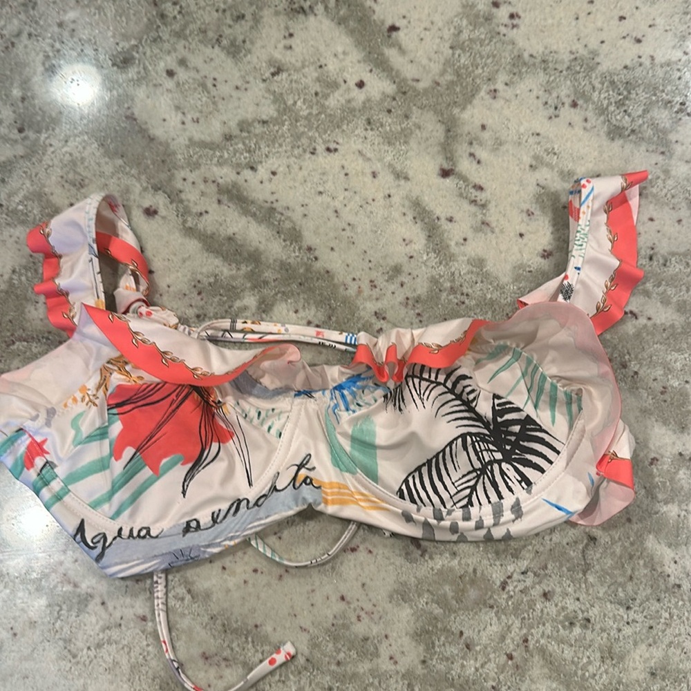 Agua Bendita bikini top.